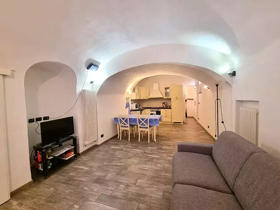 Immagine 2 di Appartamento in vendita  in Via San Giacomo a Finale Ligure