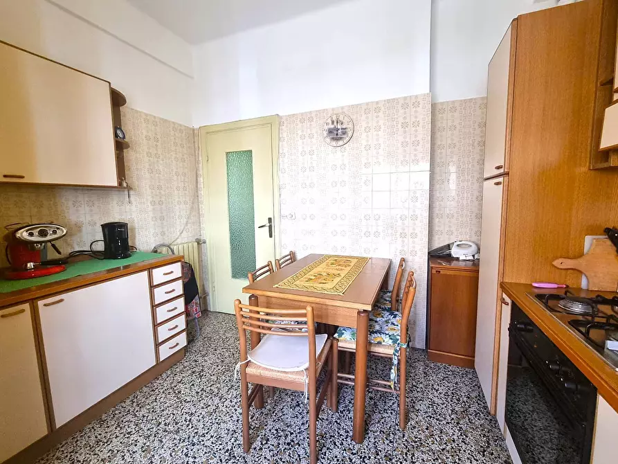 Immagine 4 di Appartamento in vendita  in Via Domenico Brunenghi 123 a Finale Ligure
