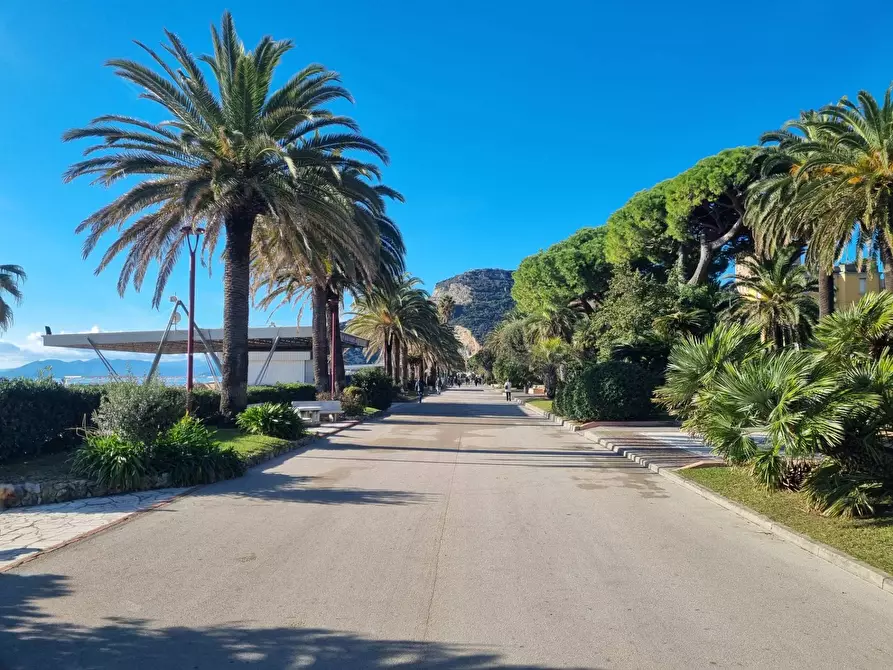 Immagine 26 di Appartamento in vendita  in Via Domenico Brunenghi 123 a Finale Ligure