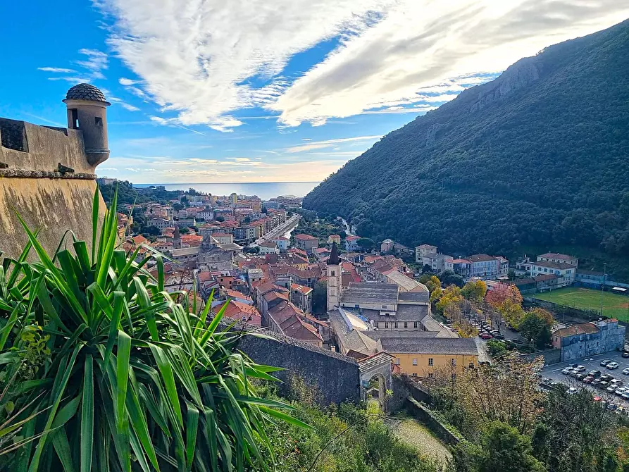 Immagine 23 di Appartamento in vendita  in Via San Michele 5 a Finale Ligure