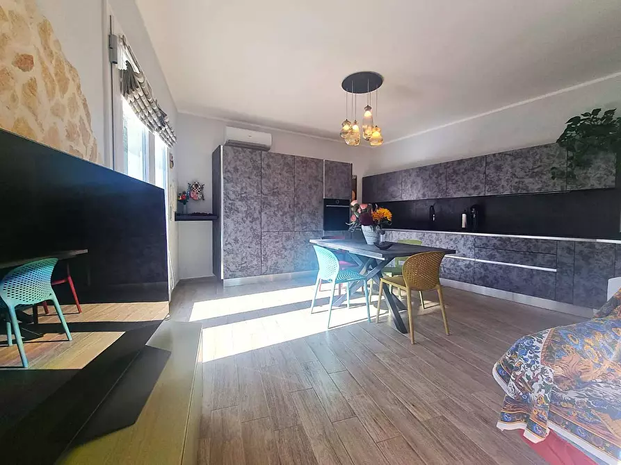 Immagine 2 di Appartamento in vendita  in Strada Provinciale SP 490 a Finale Ligure