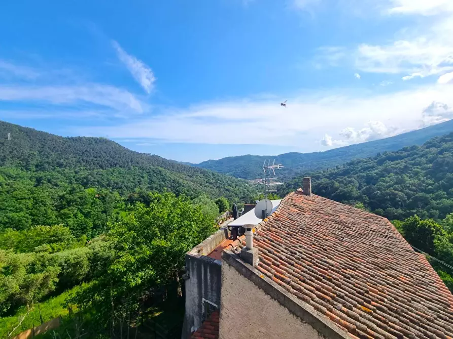 Immagine 3 di Appartamento in vendita  in Via Emo Trinchieri a Finale Ligure