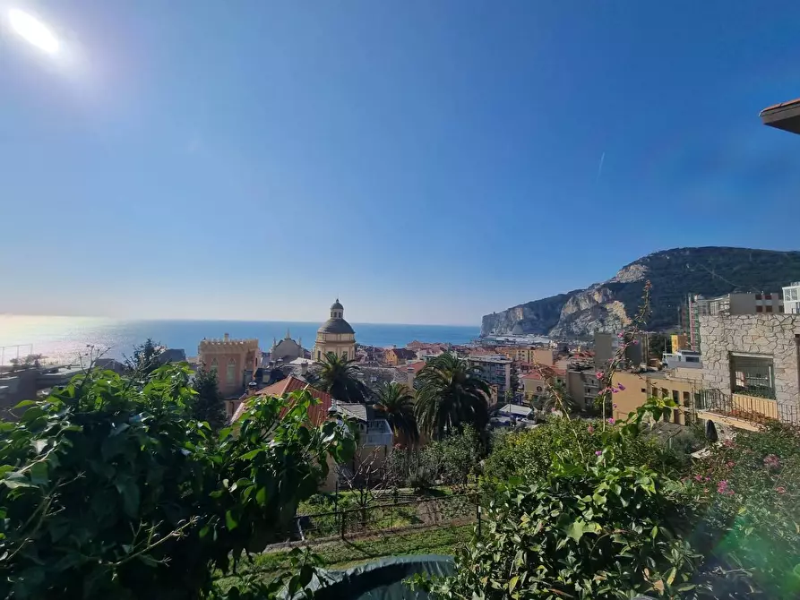 Immagine 11 di Appartamento in vendita  in Via Emo Trinchieri a Finale Ligure