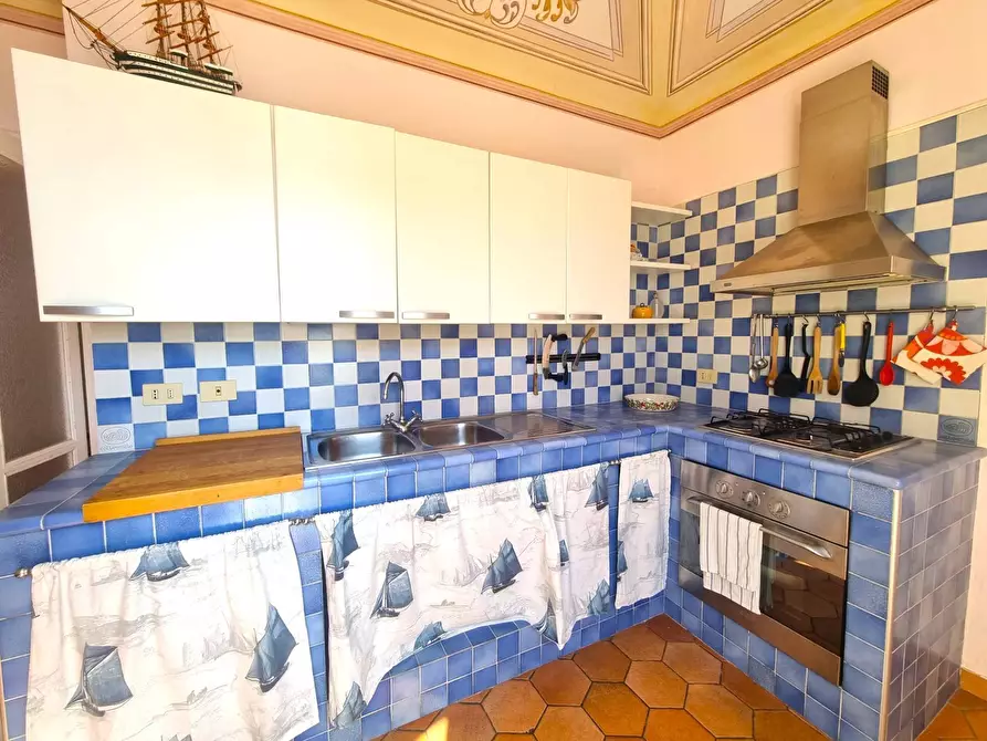 Immagine 3 di Appartamento in vendita  in Via Colombo 47 a Finale Ligure