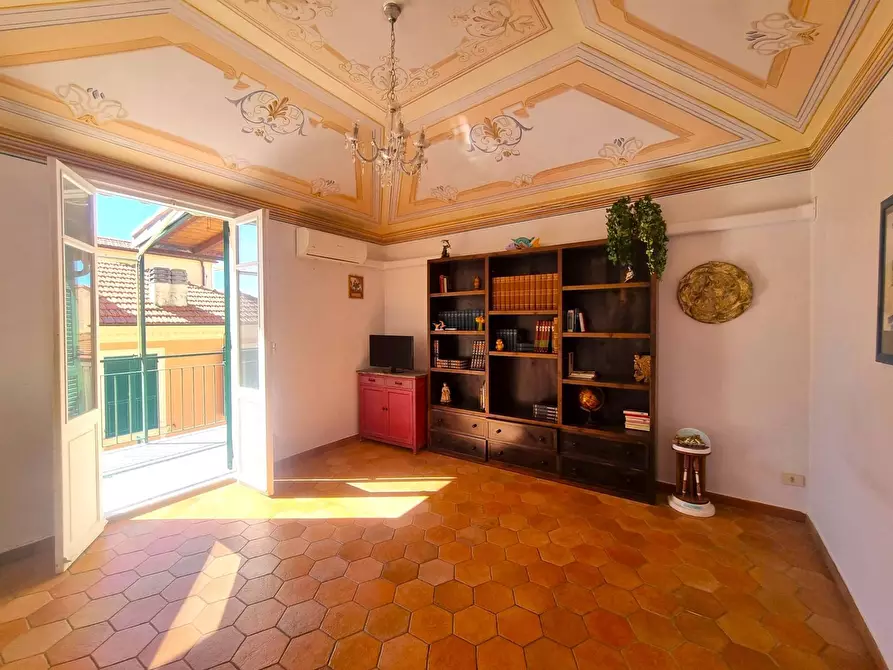 Immagine 12 di Appartamento in vendita  in Via Colombo 47 a Finale Ligure