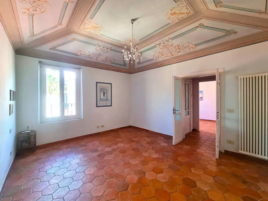 Immagine 13 di Appartamento in vendita  in Via Colombo 47 a Finale Ligure
