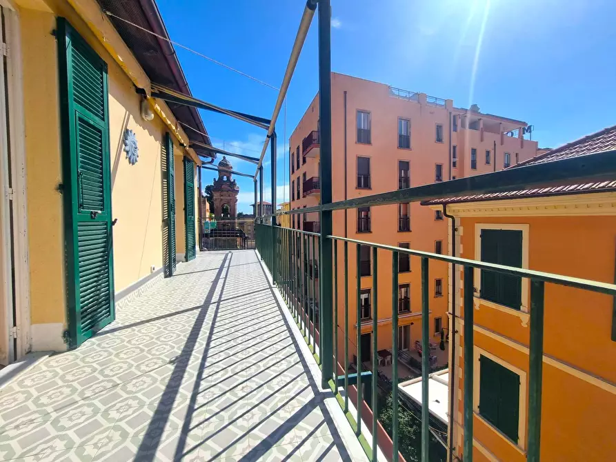 Immagine 19 di Appartamento in vendita  in Via Colombo 47 a Finale Ligure
