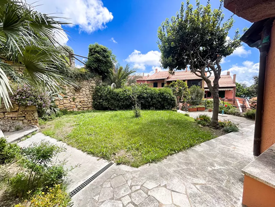 Immagine 8 di Appartamento in vendita  in Via Flavio Gioia 24 a Finale Ligure