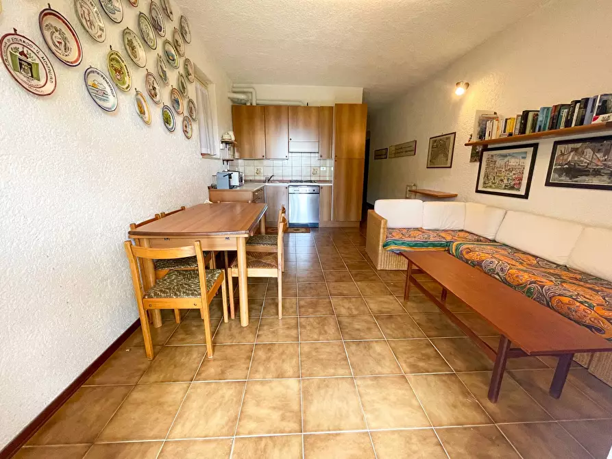 Immagine 12 di Appartamento in vendita  in Via Flavio Gioia 24 a Finale Ligure