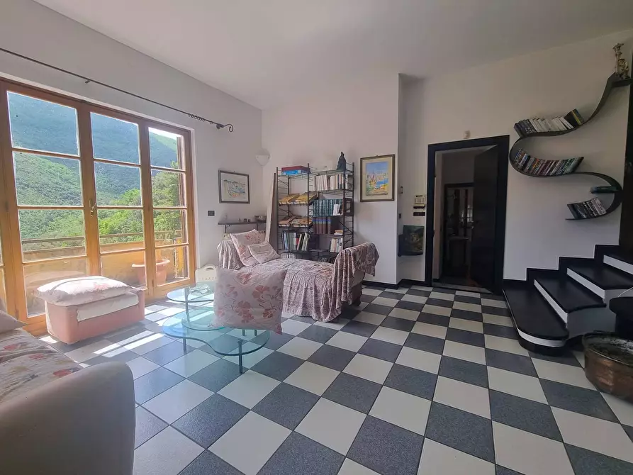 Immagine 3 di Villa in vendita  in Strada Provinciale 34 a Balestrino