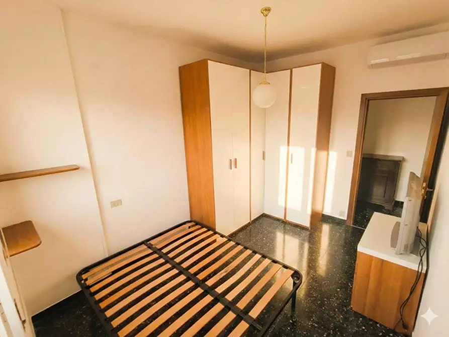 Immagine 5 di Appartamento in vendita  in Via del Centauro a Finale Ligure