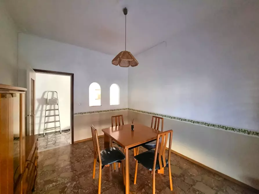 Immagine 3 di Appartamento in vendita  in Via Lungosciusa a Finale Ligure