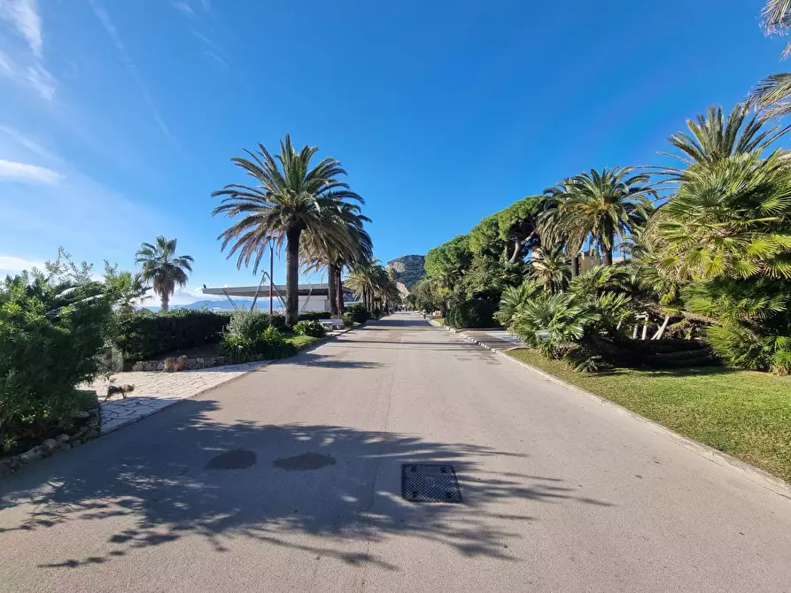 Immagine 26 di Appartamento in vendita  in Via Lungosciusa a Finale Ligure