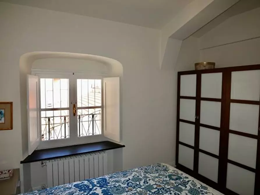 Immagine 9 di Appartamento in vendita  in Via Tommaso Pertica a Finale Ligure