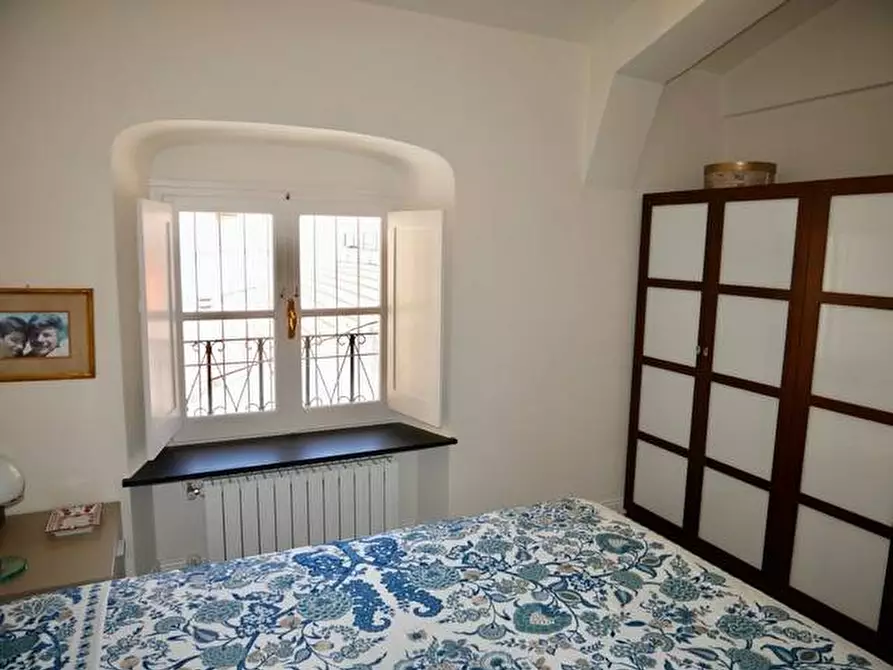 Immagine 10 di Appartamento in vendita  in Via Tommaso Pertica a Finale Ligure