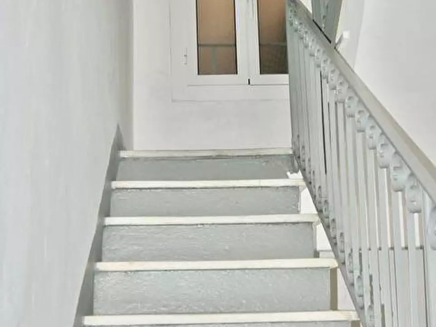 Immagine 35 di Appartamento in vendita  in Via Tommaso Pertica a Finale Ligure