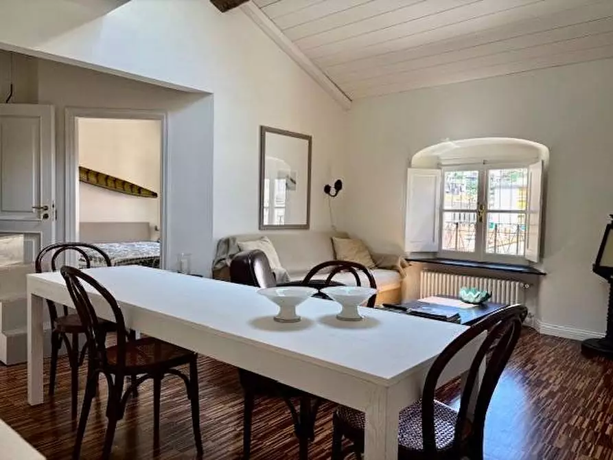 Immagine 40 di Appartamento in vendita  in Via Tommaso Pertica a Finale Ligure