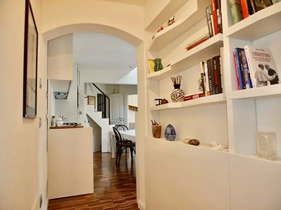 Immagine 41 di Appartamento in vendita  in Via Tommaso Pertica a Finale Ligure