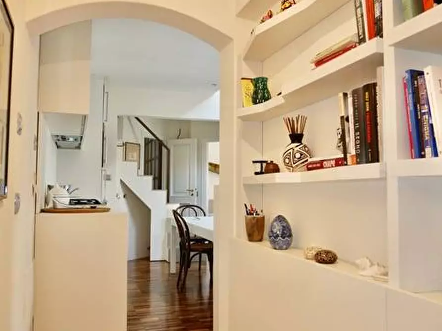 Immagine 42 di Appartamento in vendita  in Via Tommaso Pertica a Finale Ligure