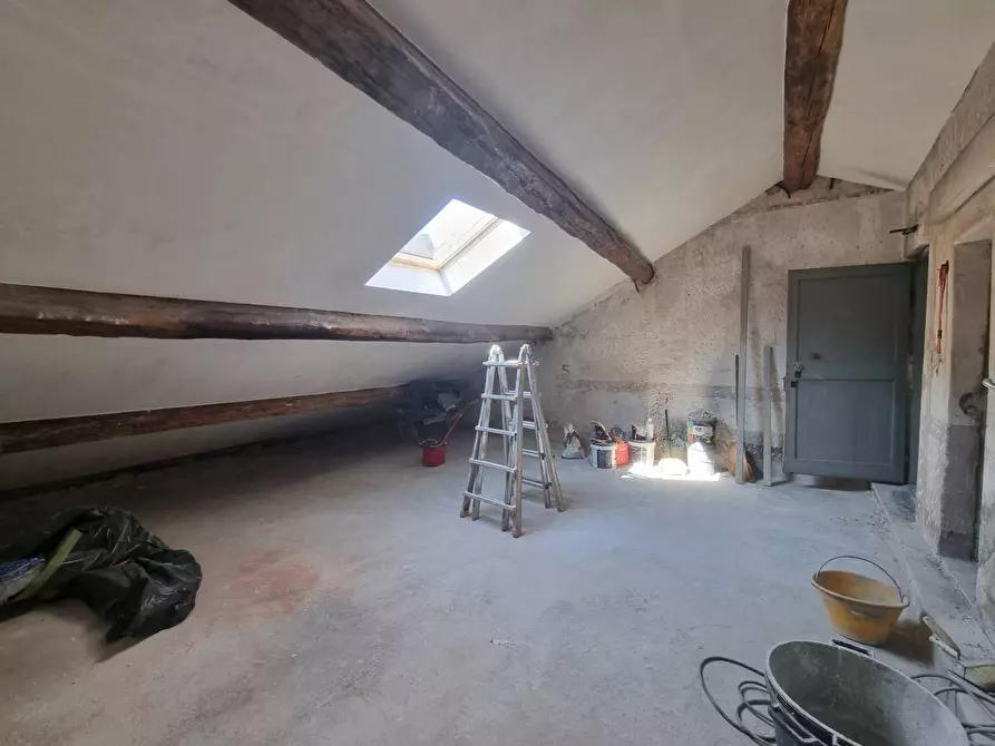 Immagine 4 di Appartamento in vendita  in Via Torcelli a Finale Ligure