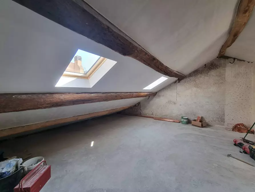 Immagine 10 di Appartamento in vendita  in Via Torcelli a Finale Ligure