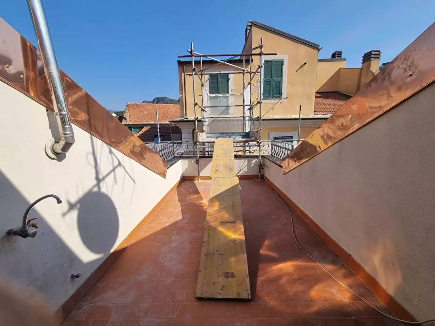 Immagine 12 di Appartamento in vendita  in Via Torcelli a Finale Ligure
