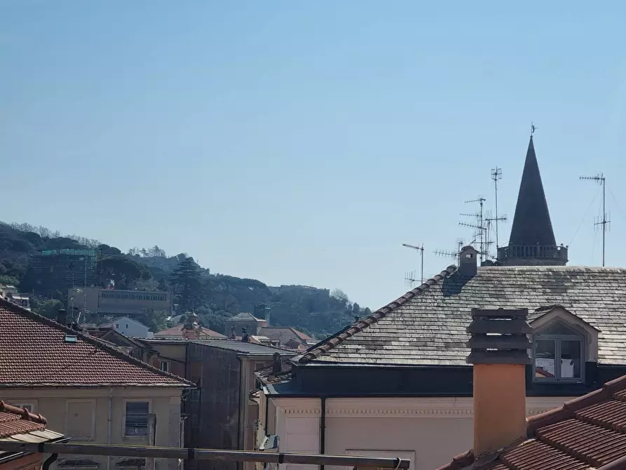 Immagine 13 di Appartamento in vendita  in Via Torcelli a Finale Ligure