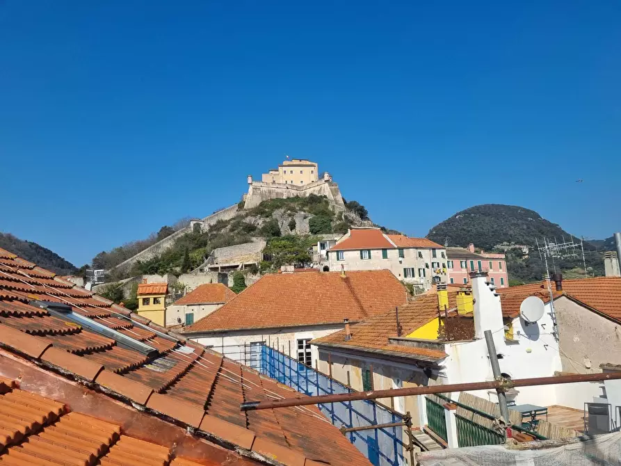 Immagine 14 di Appartamento in vendita  in Via Torcelli a Finale Ligure