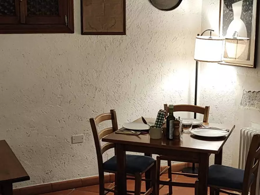 Immagine 2 di Attività commerciale in vendita  in Via Vecchia a Balestrino