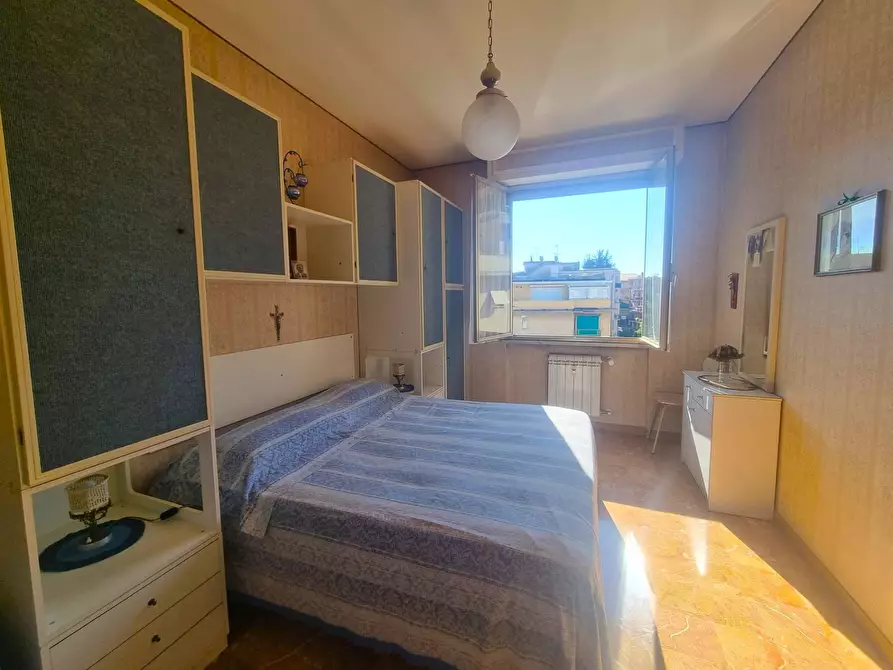 Immagine 6 di Appartamento in vendita  in Piazza Boine a Finale Ligure