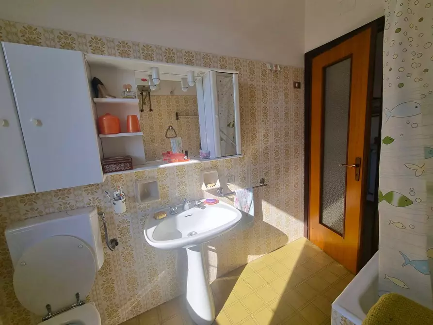 Immagine 9 di Appartamento in vendita  in Piazza Boine a Finale Ligure