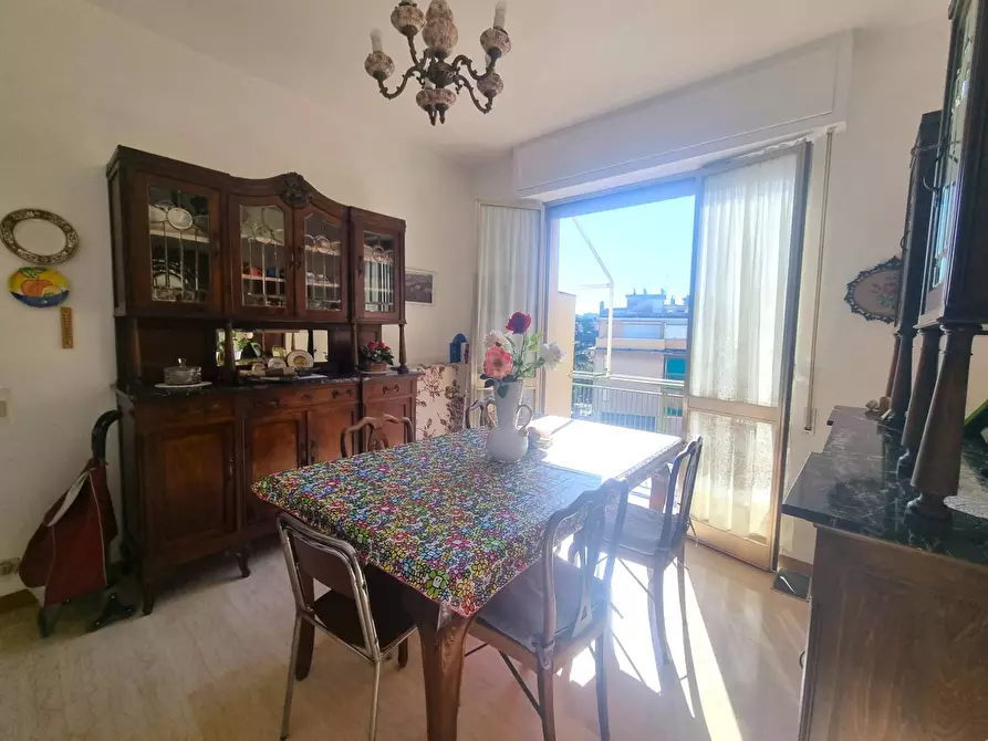 Immagine 2 di Appartamento in vendita  in Piazza Boine a Finale Ligure