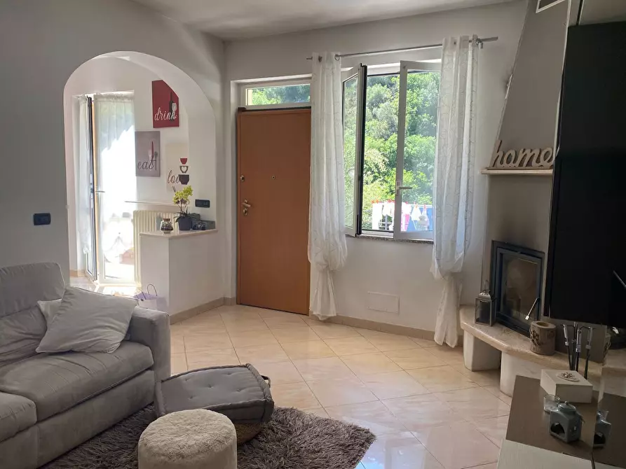 Immagine 3 di Casa indipendente in vendita  in Via Aquila a Finale Ligure