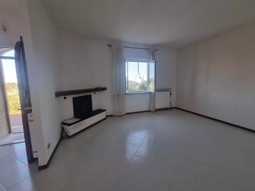 Immagine 5 di Appartamento in vendita  in Via per Olle 40 a Finale Ligure