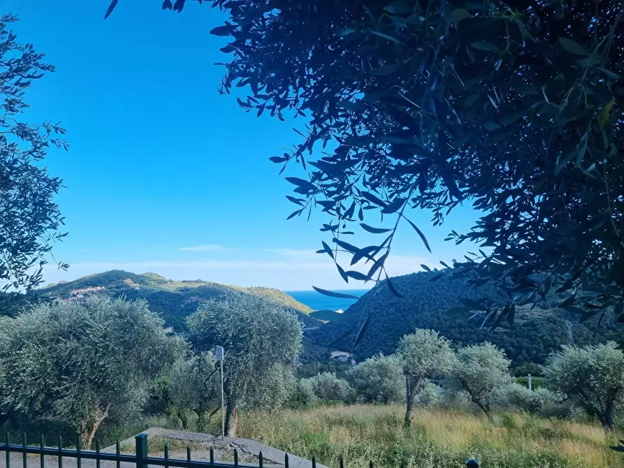 Immagine 34 di Appartamento in vendita  in Via per Olle 40 a Finale Ligure
