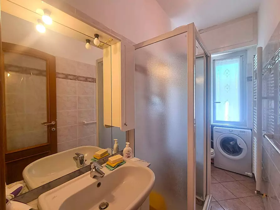 Immagine 8 di Appartamento in vendita  in Via dei fiori 20 a Borgio Verezzi