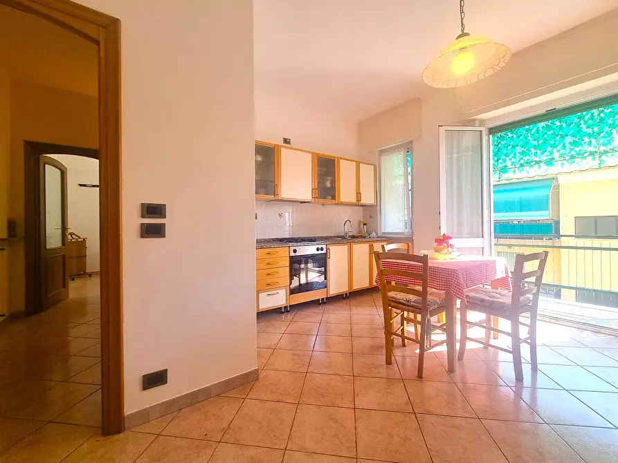Immagine 3 di Appartamento in vendita  in Via dei fiori 20 a Borgio Verezzi