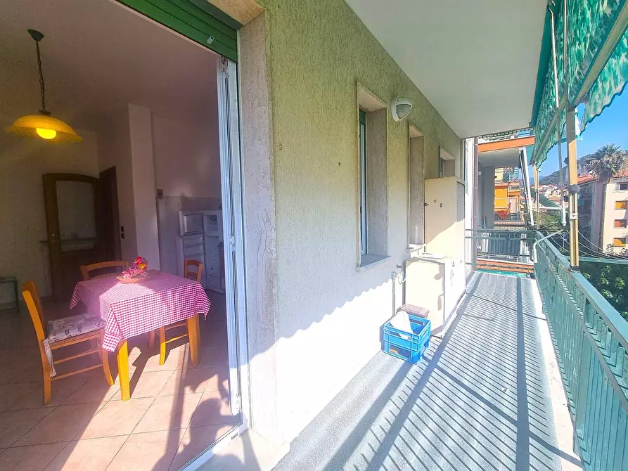 Immagine 14 di Appartamento in vendita  in Via dei fiori 20 a Borgio Verezzi