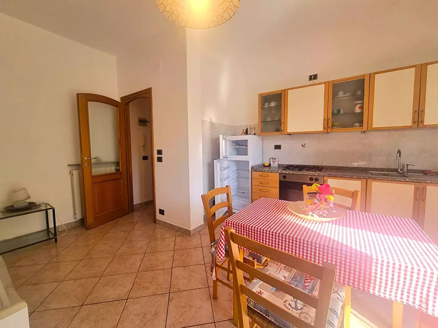 Immagine 6 di Appartamento in vendita  in Via dei fiori 20 a Borgio Verezzi