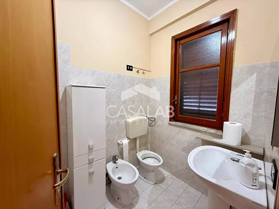 Immagine 11 di Attività commerciale in affitto  in strada statale 113 183 a Carini