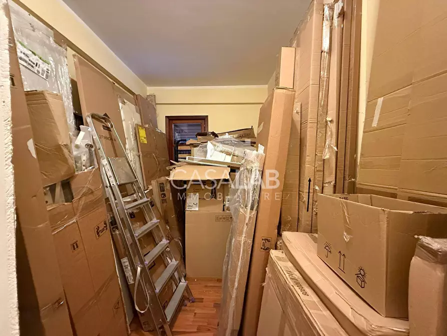 Immagine 9 di Attività commerciale in affitto  in strada statale 113 183 a Carini