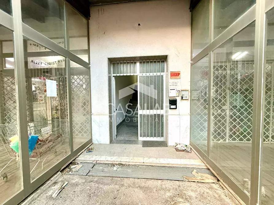 Immagine 1 di Attività commerciale in affitto  in strada statale 113 183 a Carini