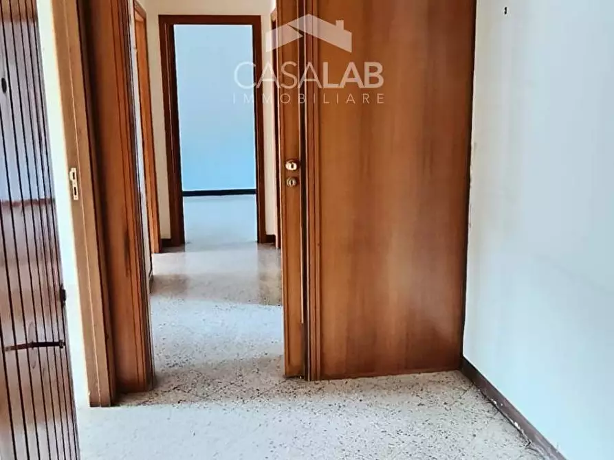 Immagine 8 di Appartamento in vendita  in Via Casteldaccia 4 a Palermo