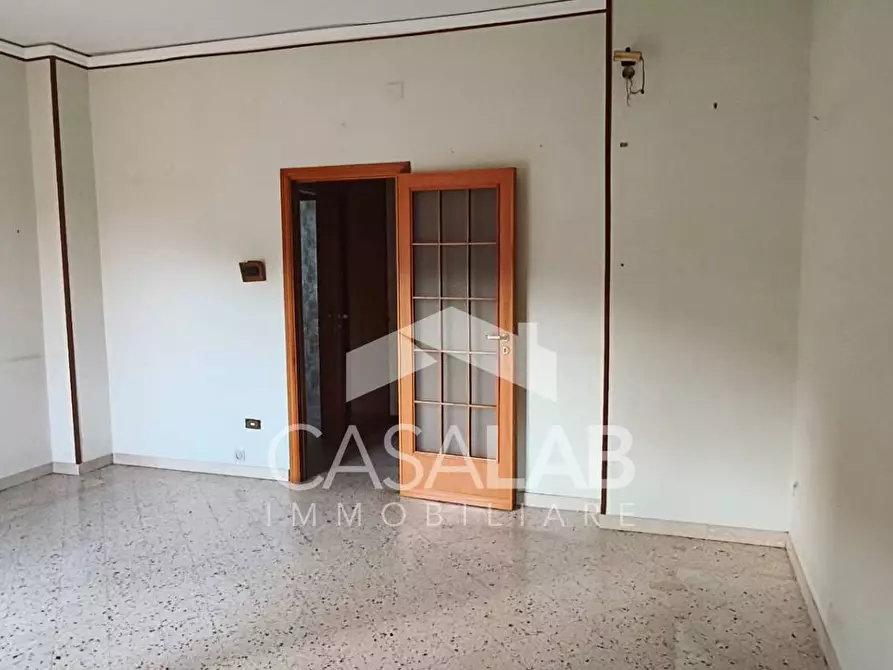 Immagine 5 di Appartamento in vendita  in Via Casteldaccia 4 a Palermo