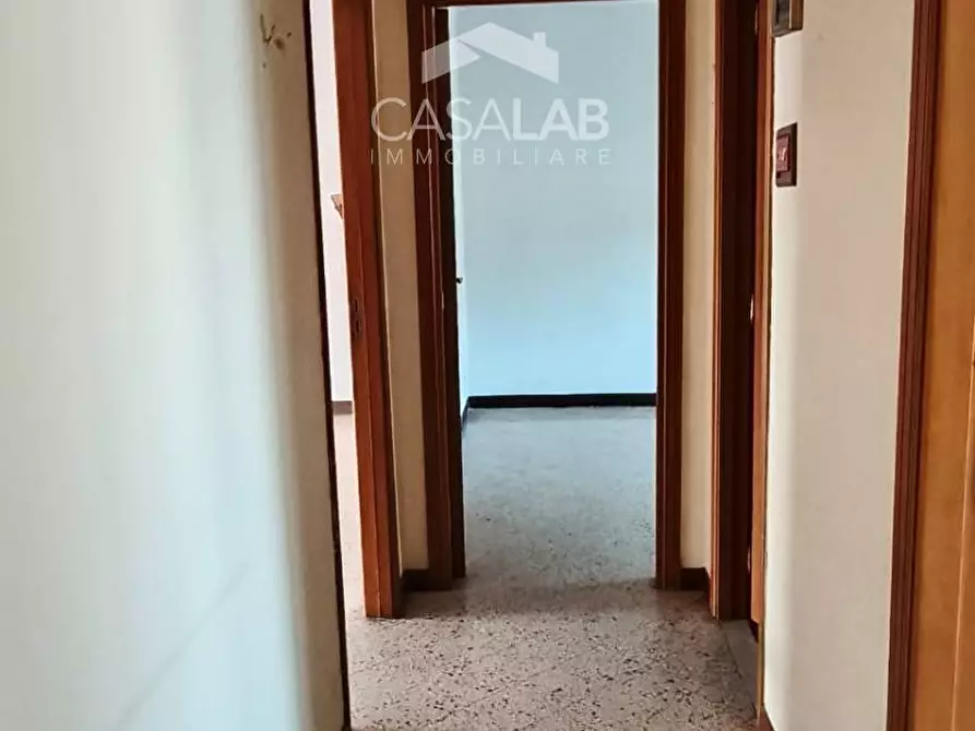 Immagine 9 di Appartamento in vendita  in Via Casteldaccia 4 a Palermo