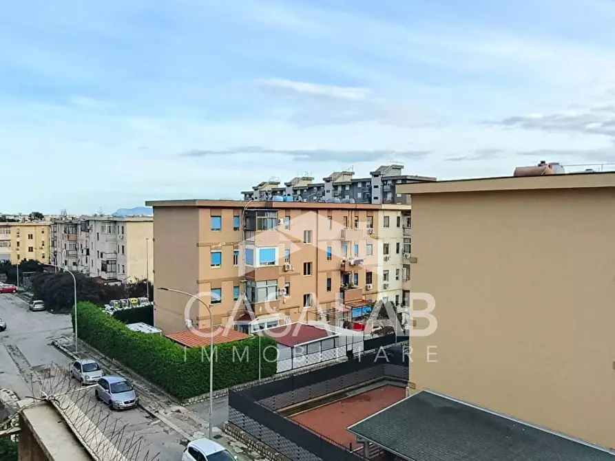 Immagine 16 di Appartamento in vendita  in Via Casteldaccia 4 a Palermo