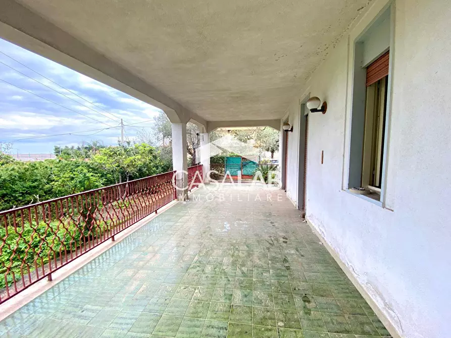 Immagine 13 di Villa in vendita  in via don luigi sturzo 197 a Carini