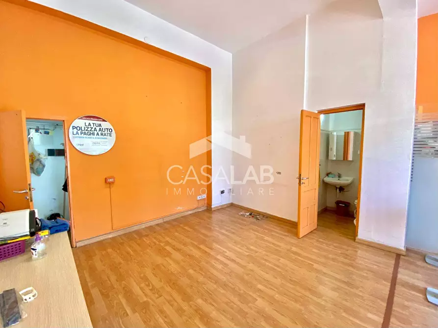 Immagine 6 di Locale commerciale in vendita  in Via Umbria 16 a Carini