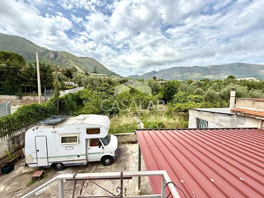 Immagine 19 di Villa in vendita  in Via Marmolada a Carini