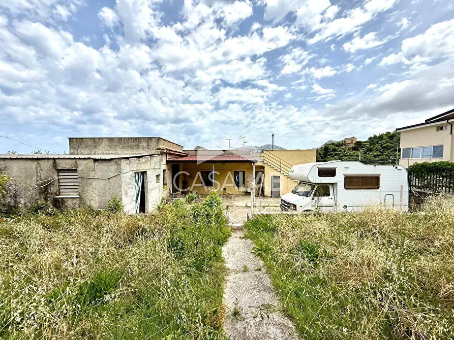 Immagine 21 di Villa in vendita  in Via Marmolada a Carini